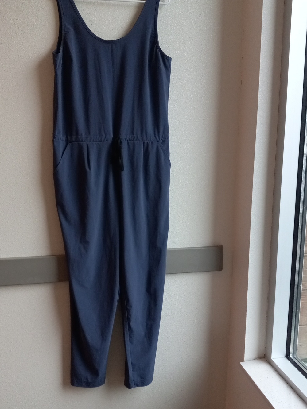 Columbia Sleeveless Gray Jumpsuit with Drawstring Waist
